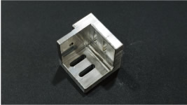 精密零件輸出12-材質鋁合金